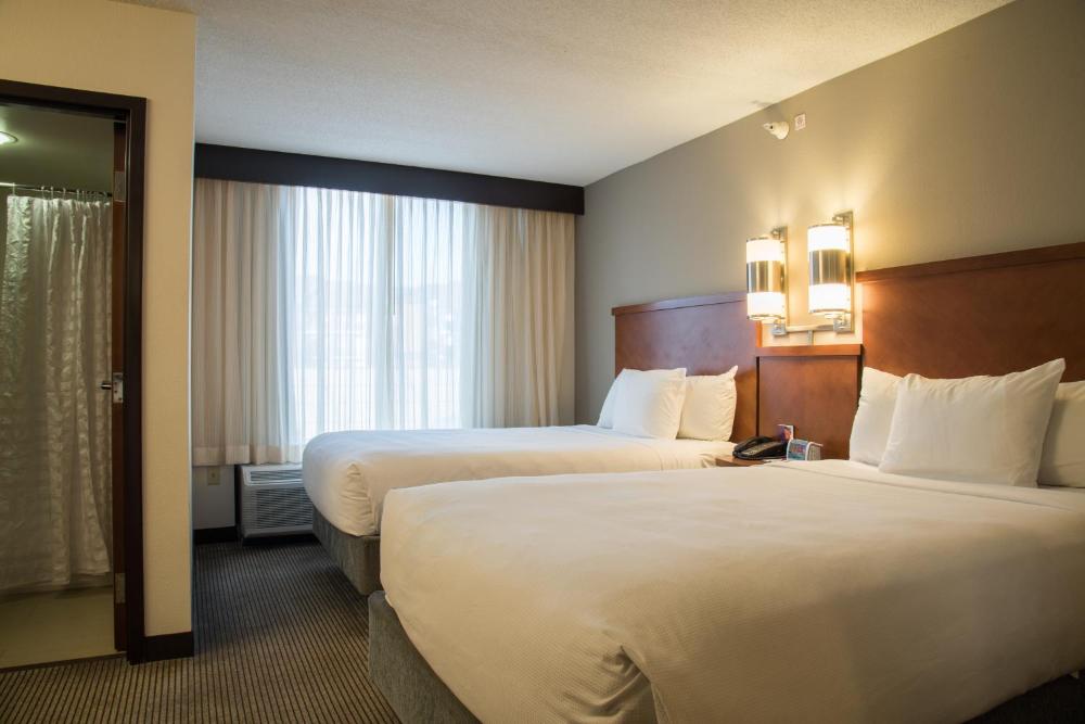 Double Room with Two Double Beds and Sofa Bed interior
